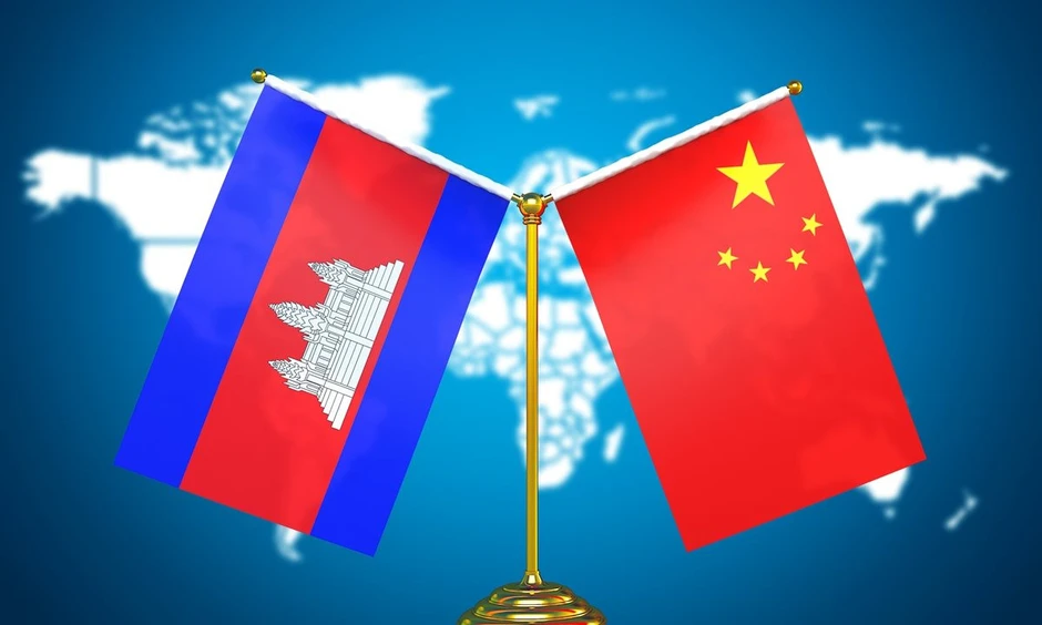 Trung Quốc sắp bàn giao lô hàng 'khủng' cho Campuchia Trung Quốc sắp bàn giao lô hàng 'khủng' cho Campuchia