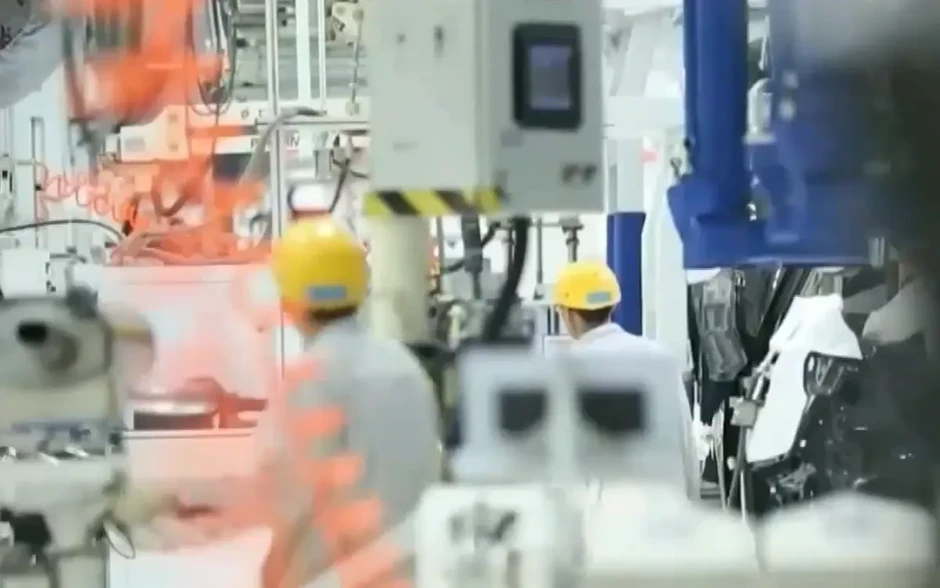 Trung Quốc siết chặt xuất khẩu thiết bị bay không người lái sang Mỹ