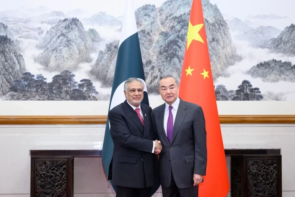 Trung Quốc vào cuộc hòa giải, châu Âu tăng áp lực với Mỹ về cuộc chiến với Iran Trung Quốc vào cuộc hòa giải, châu Âu tăng áp lực với Mỹ về cuộc chiến với Iran