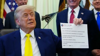 Truth Social bán quyền xem trước bài đăng của ông Trump giá 100.000 USD mỗi tháng