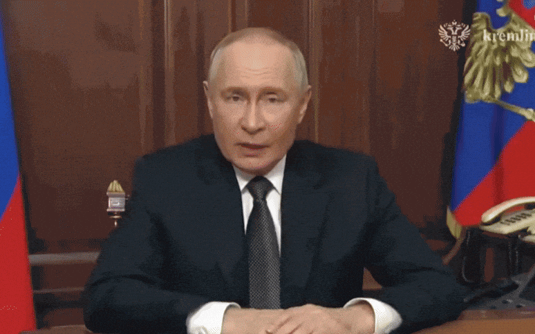 TST: Nước Nga xôn xao trước tin tức về ông Putin, Kremlin nói 1 câu khiến dư luận rúng động – “Phải ngăn điều đó!” TST: Nước Nga xôn xao trước tin tức về ông Putin, Kremlin nói 1 câu khiến dư luận rúng động – “Phải ngăn điều đó!”