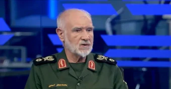 Tướng Iran tuyên bố trạng thái ‘sẵn sàng hoàn toàn’; Mỹ ra thông báo mới về eo biển Hormuz