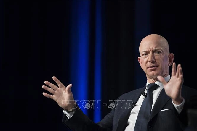 Tỷ phú Jeff Bezos bán 15 triệu cổ phiếu Amazon trị giá hơn 4 tỷ USD Tỷ phú Jeff Bezos bán 15 triệu cổ phiếu Amazon trị giá hơn 4 tỷ USD