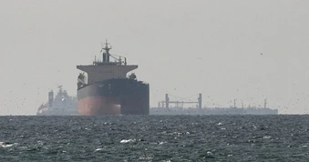UAE có thể tham gia liên minh mở lại eo biển Hormuz do Mỹ đề xuất