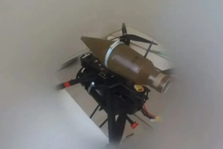 UAV cáp quang của Hezbollah thách thức hệ thống phòng thủ hiện đại của Israel UAV cáp quang của Hezbollah thách thức hệ thống phòng thủ hiện đại của Israel