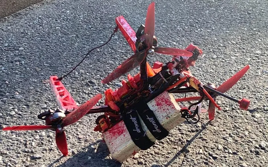UAV mang "bom giả" nhằm vào Đại sứ quán Nga tại Thụy Điển UAV mang "bom giả" nhằm vào Đại sứ quán Nga tại Thụy Điển