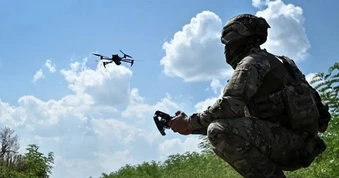 UAV Ukraine tấn công hàng loạt mục tiêu ở Nga
