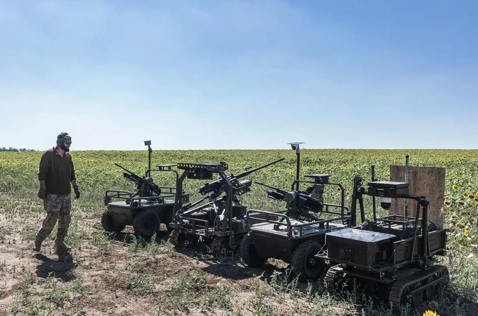 Ukraine đặt cược vào robot nhằm thay thế 100% nhiệm vụ hậu cần nguy hiểm Ukraine đặt cược vào robot nhằm thay thế 100% nhiệm vụ hậu cần nguy hiểm