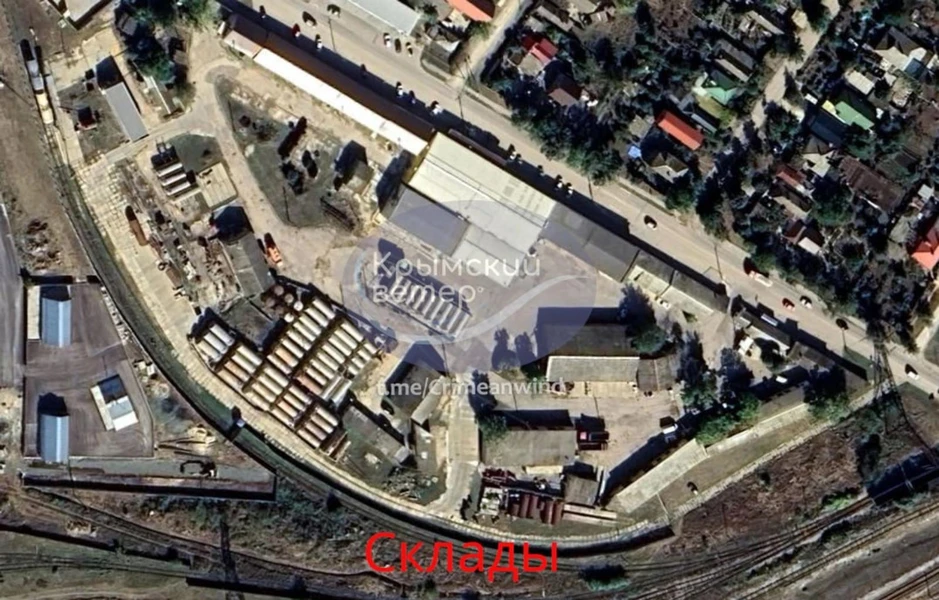 Ukraine dồn dập tập kích Crimea, nhắm vào tàu chở dầu Nga Ukraine dồn dập tập kích Crimea, nhắm vào tàu chở dầu Nga