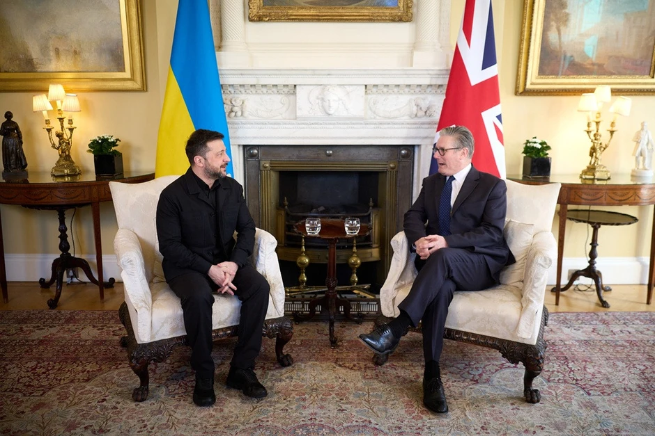 Ukraine kêu gọi Mỹ - Anh giải quyết bất đồng, Nga kiểm soát thêm 2 khu định cư Ukraine kêu gọi Mỹ - Anh giải quyết bất đồng, Nga kiểm soát thêm 2 khu định cư