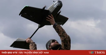 Ukraine không kích lớn nhất vào Nga với hàng trăm UAV