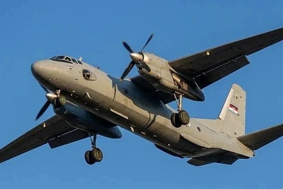 Ukraine lên tiếng vụ máy bay An-26 và Su-30 của Nga rơi ở Crimea Ukraine lên tiếng vụ máy bay An-26 và Su-30 của Nga rơi ở Crimea