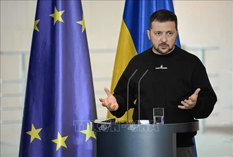 Ukraine muốn làm rõ đề xuất ngừng bắn của Nga