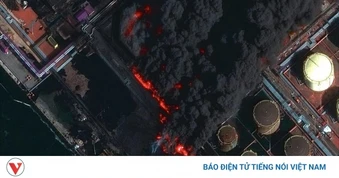 Ukraine oanh kích sâu lãnh thổ Nga, nhắm vào các cảng dầu chiến lược