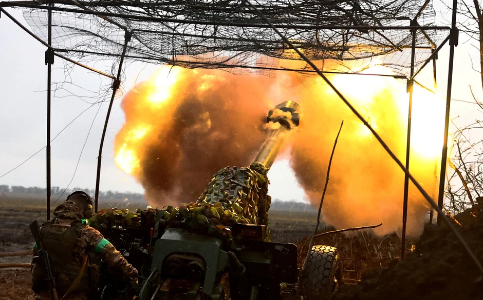 Ukraine phát động chiến dịch mới, quyết tâm mở rộng vùng kiểm soát ở Donetsk Ukraine phát động chiến dịch mới, quyết tâm mở rộng vùng kiểm soát ở Donetsk