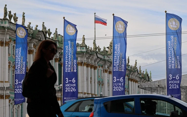Ukraine tấn công St. Petersburg, Kremlin tuyên bố đáp trả Ukraine tấn công St. Petersburg, Kremlin tuyên bố đáp trả