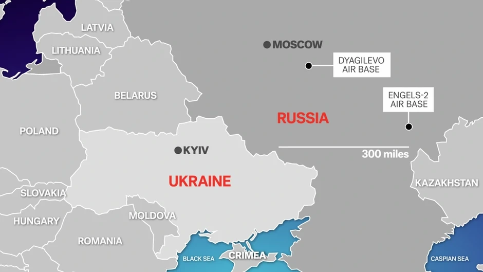 Ukraine tấn công xuyên biên giới, nghi đánh trúng căn cứ chiến lược của Nga