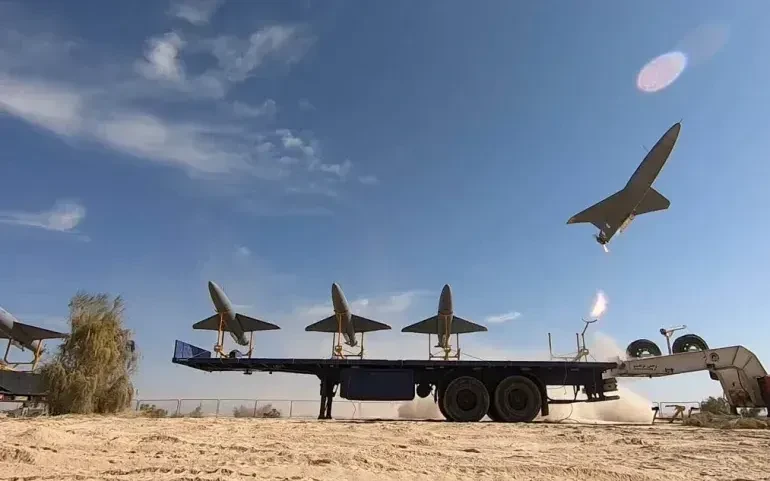 Ukraine triển khai hơn 200 chuyên gia tới Trung Đông hỗ trợ chống UAV Ukraine triển khai hơn 200 chuyên gia tới Trung Đông hỗ trợ chống UAV