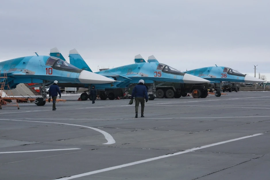 Ukraine tuyên bố phá huỷ 6 cường kích - ném bom Su-34 của Nga Ukraine tuyên bố phá huỷ 6 cường kích - ném bom Su-34 của Nga