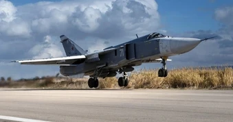 Ukraine tuyên bố phá hủy máy bay ném bom Su-24 của Nga