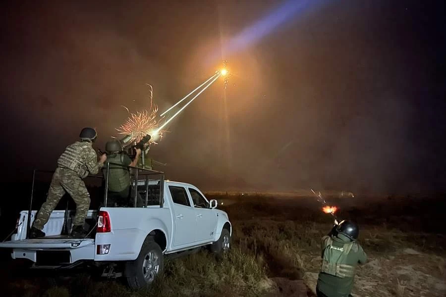 Ukraine tuyên bố sẽ tấn công phủ đầu nhằm vào Nga Ukraine tuyên bố sẽ tấn công phủ đầu nhằm vào Nga