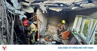 Ukraine tuyên bố tấn công thêm một nhà máy lọc dầu sâu trong lãnh thổ Nga