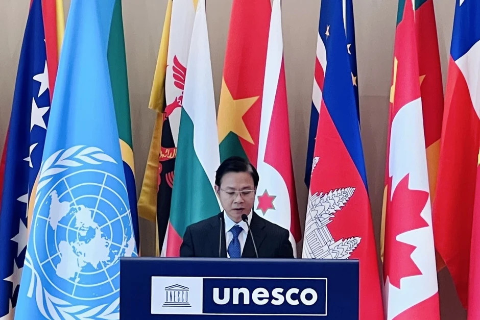 UNESCO gia hạn hai trung tâm khoa học dạng II của Việt Nam UNESCO gia hạn hai trung tâm khoa học dạng II của Việt Nam