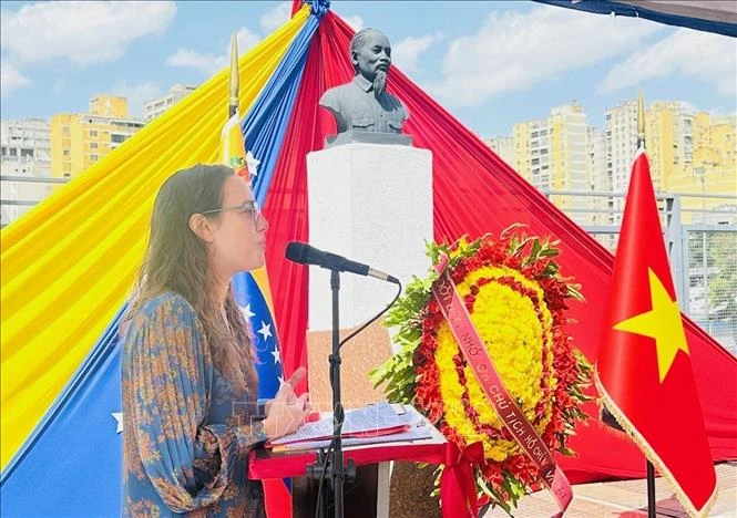 Venezuela khẳng định giá trị trường tồn của Tư tưởng Hồ Chí Minh Venezuela khẳng định giá trị trường tồn của Tư tưởng Hồ Chí Minh