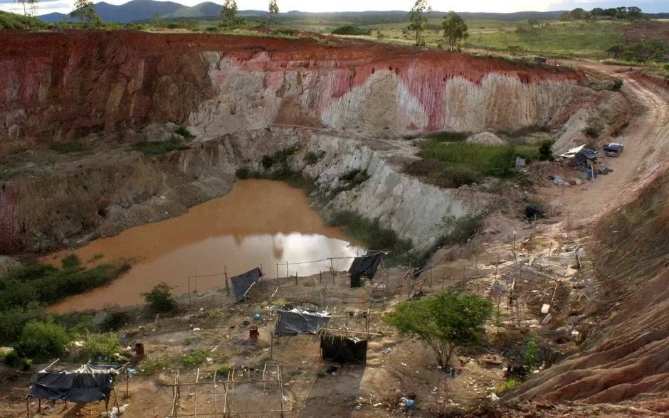 Venezuela muốn thu hút thợ mỏ nước ngoài Venezuela muốn thu hút thợ mỏ nước ngoài