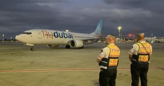 Vì sao có tới 4 phi công trên chuyến bay Flydubai suýt bị khủng bố?