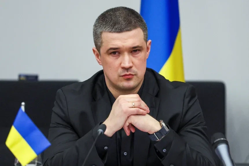 Vì sao cựu Bộ trưởng Quốc phòng Ukraine tới Mỹ sau khi bị cách chức? Vì sao cựu Bộ trưởng Quốc phòng Ukraine tới Mỹ sau khi bị cách chức?