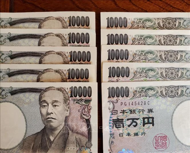 Vì sao Mỹ bất ngờ chi hàng tỷ USD mua đồng yen Nhật? Vì sao Mỹ bất ngờ chi hàng tỷ USD mua đồng yen Nhật?