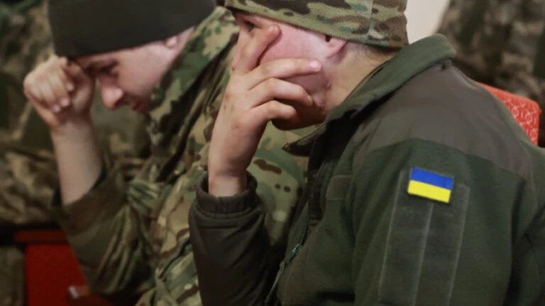 Vì sao ngày càng nhiều binh sĩ Ukraine bỏ trốn khỏi các trại huấn luyện ở Đức? Vì sao ngày càng nhiều binh sĩ Ukraine bỏ trốn khỏi các trại huấn luyện ở Đức?
