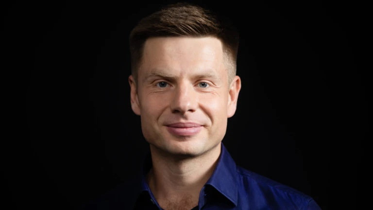Vì sao nghị sĩ Ukraine bị đưa vào 'danh sách đen'? Vì sao nghị sĩ Ukraine bị đưa vào 'danh sách đen'?