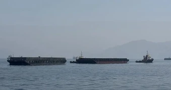 Vì sao nhiều tàu bất ngờ quay đầu khi qua eo biển Hormuz?