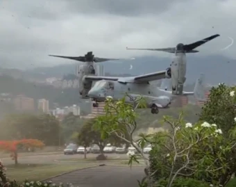 Video máy bay Mỹ diễn tập trên bầu trời thủ đô của Venezuela