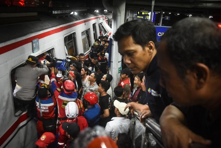 Việt Nam chia buồn vụ tai nạn đường sắt nghiêm trọng ở Indonesia Việt Nam chia buồn vụ tai nạn đường sắt nghiêm trọng ở Indonesia