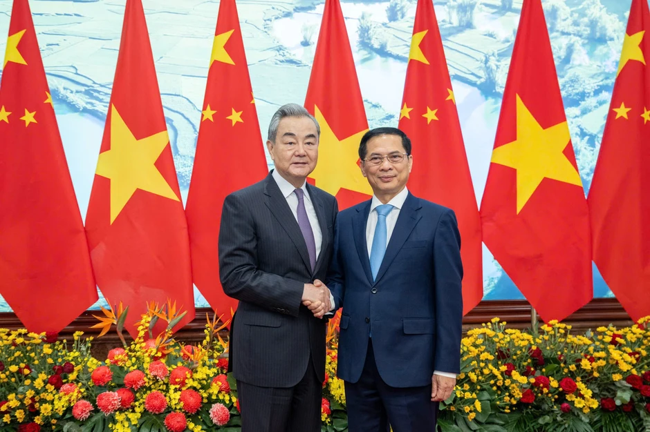 Việt Nam đề nghị Trung Quốc dành ưu tiên cho 3 dự án đường sắt Việt Nam đề nghị Trung Quốc dành ưu tiên cho 3 dự án đường sắt