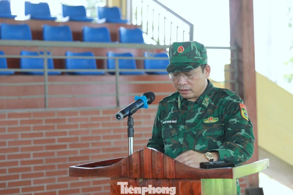 Việt Nam đưa 8 chó nghiệp vụ Biên phòng sang tìm kiếm cứu nạn sau động đất tại Venezuela Việt Nam đưa 8 chó nghiệp vụ Biên phòng sang tìm kiếm cứu nạn sau động đất tại Venezuela