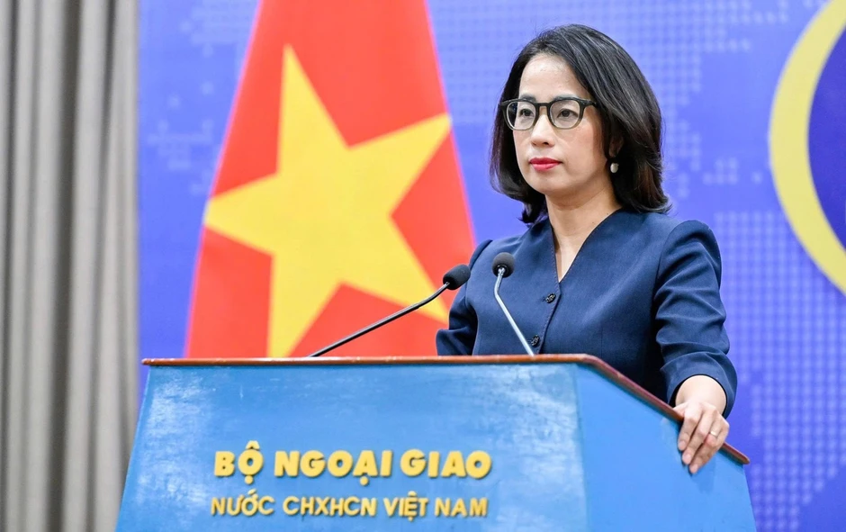 Việt Nam kiên quyết phản đối các hoạt động phi pháp ở Hoàng Sa Việt Nam kiên quyết phản đối các hoạt động phi pháp ở Hoàng Sa