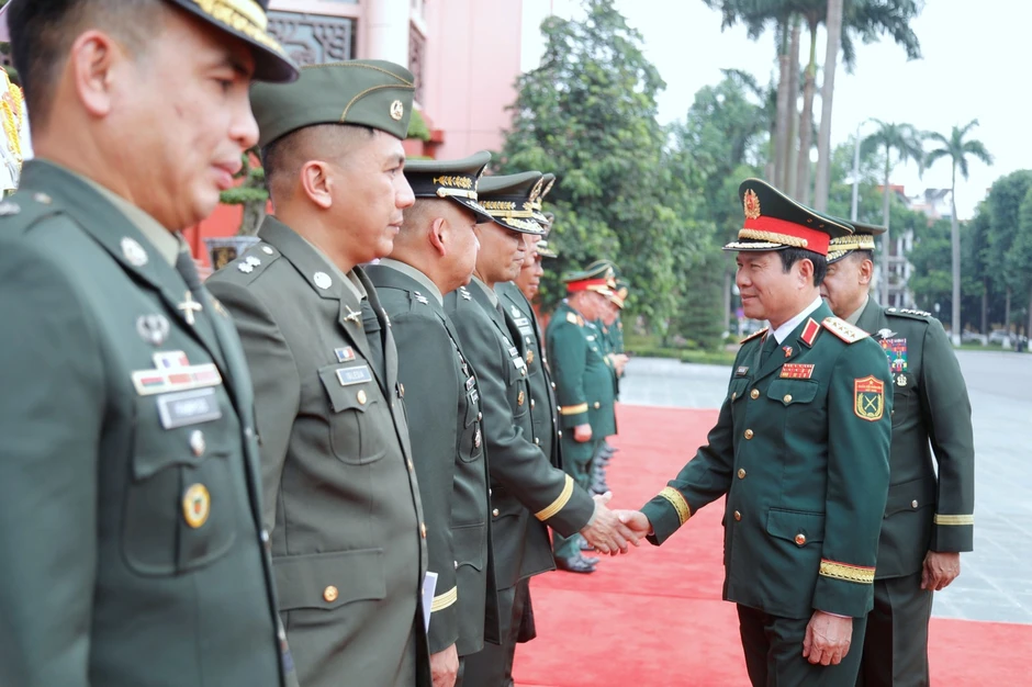 Việt Nam - Philippines thúc đẩy hợp tác quốc phòng sau khi nâng cấp quan hệ Việt Nam - Philippines thúc đẩy hợp tác quốc phòng sau khi nâng cấp quan hệ