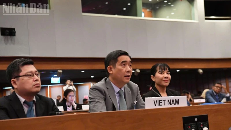 Việt Nam ủng hộ nâng cao đời sống người dân trong quá trình phát triển khu vực châu Á-Thái Bình Dương