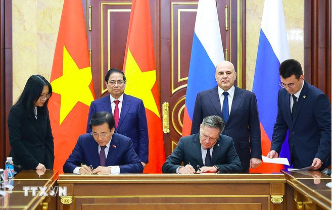 Việt - Nga ký hiệp định xây dựng nhà máy điện hạt nhân, hợp tác năng lượng – dầu khí