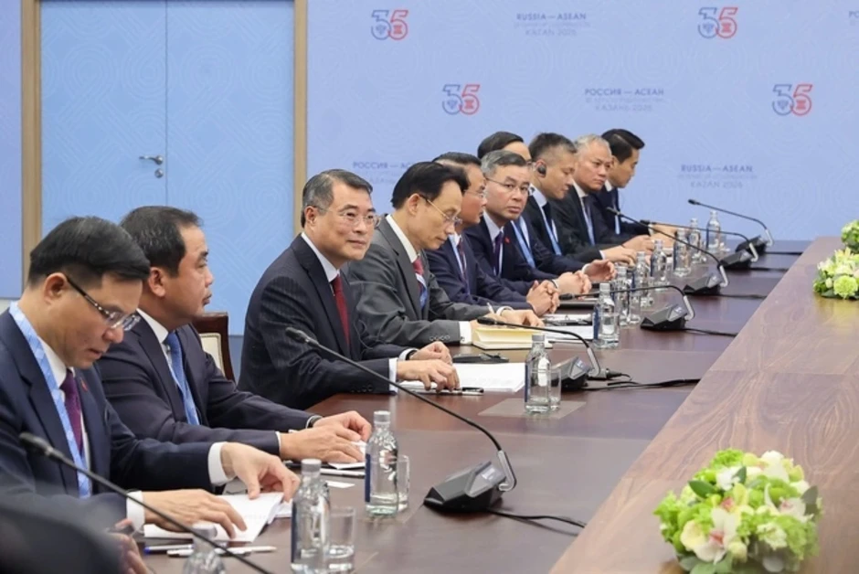 Việt - Nga nhất trí thúc đẩy đàm phán xây dựng nhà máy điện hạt nhân Việt - Nga nhất trí thúc đẩy đàm phán xây dựng nhà máy điện hạt nhân