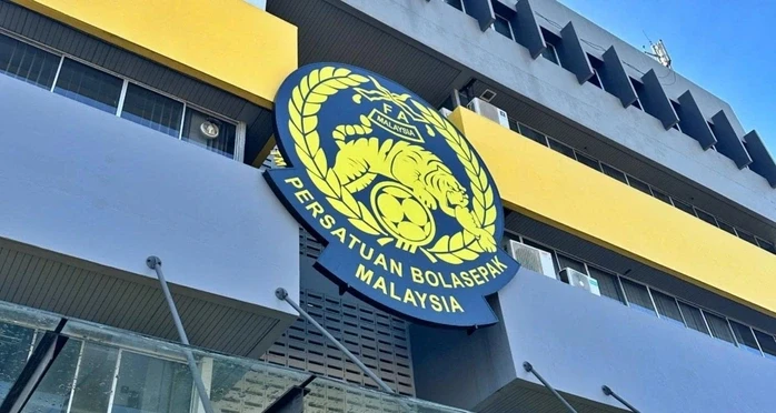 Vụ nhập tịch “lậu” của Malaysia: Phát biểu gây tranh cãi của lãnh đạo AFC Vụ nhập tịch “lậu” của Malaysia: Phát biểu gây tranh cãi của lãnh đạo AFC