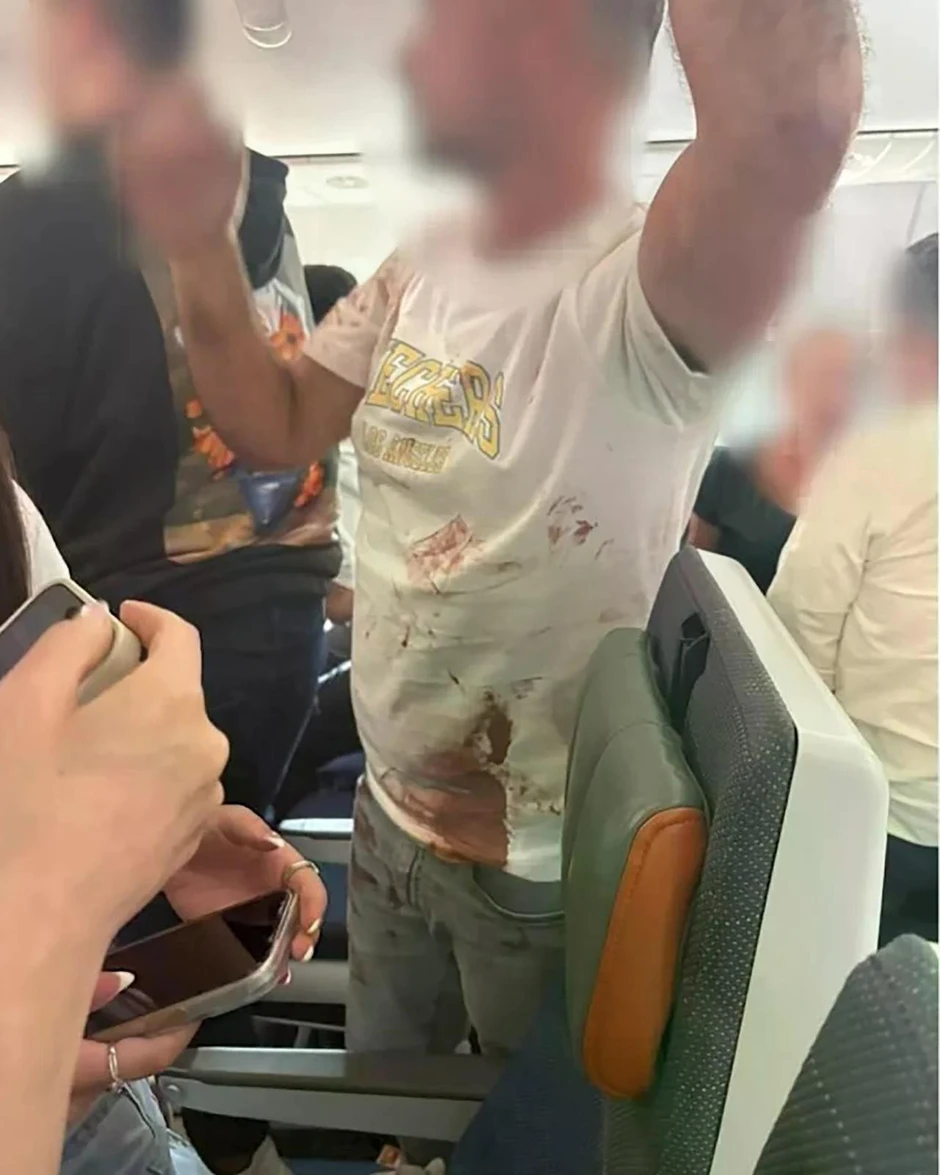 Vụ việc FlyDubai: Cơ phó tấn công cơ trưởng , máy bay suýt rơi xuống đất Vụ việc FlyDubai: Cơ phó tấn công cơ trưởng , máy bay suýt rơi xuống đất