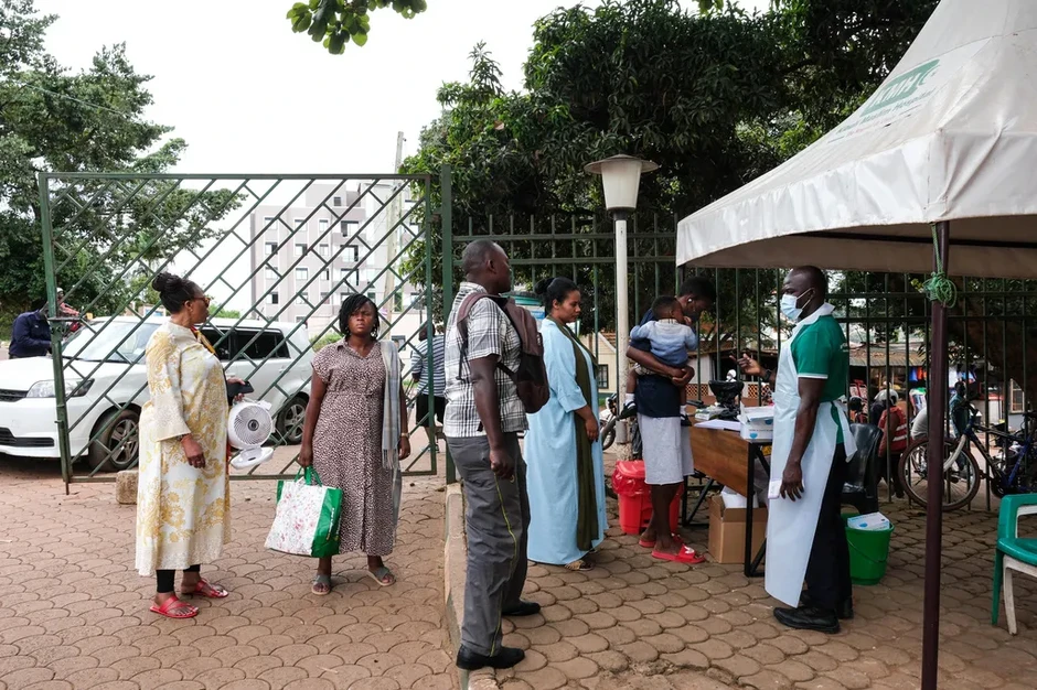WHO cảnh báo dịch Ebola ở Congo là tình trạng khẩn cấp về sức khỏe cộng đồng WHO cảnh báo dịch Ebola ở Congo là tình trạng khẩn cấp về sức khỏe cộng đồng