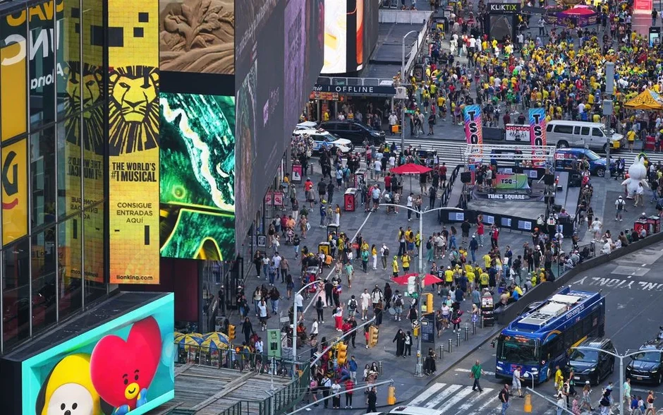 Xả súng gây hoảng loạn tại Quảng trường Thời đại ở New York Xả súng gây hoảng loạn tại Quảng trường Thời đại ở New York