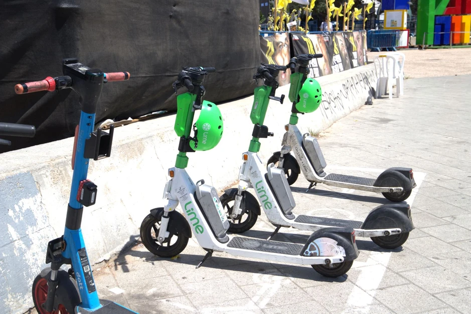 Xe e-scooter tại Israel: Tiện lợi nhưng tiềm ẩn nguy cơ chấn thương nghiêm trọng Xe e-scooter tại Israel: Tiện lợi nhưng tiềm ẩn nguy cơ chấn thương nghiêm trọng