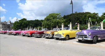 Xe ô tô cổ - di sản văn hóa giữa lòng thủ đô Cuba